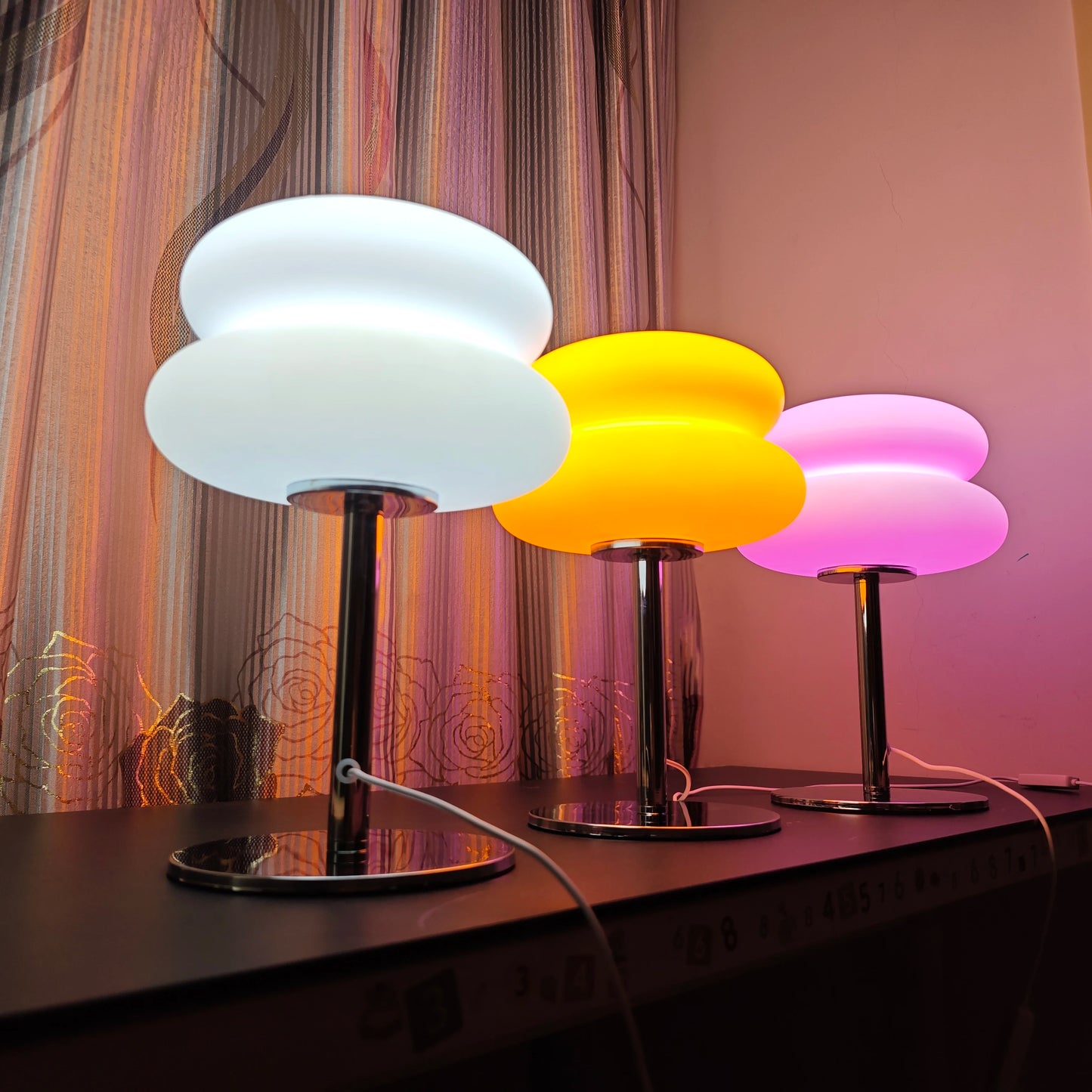 Nordic Cloud Tischleuchte – Dimmbares Design-Licht (Weiß) - USB